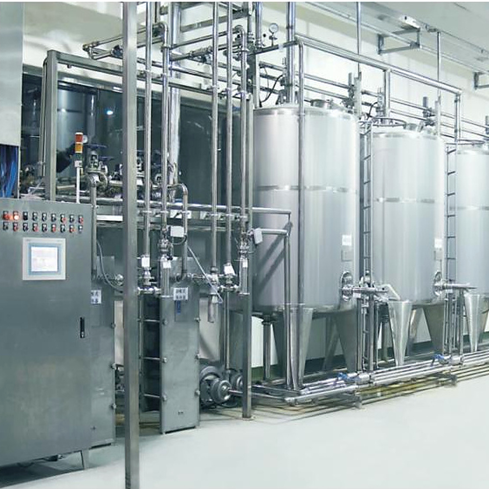 Stainless steel CIP cleaning storage and transfer system